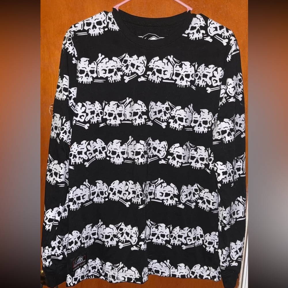 Lurking Class - Skull Long Sleeve